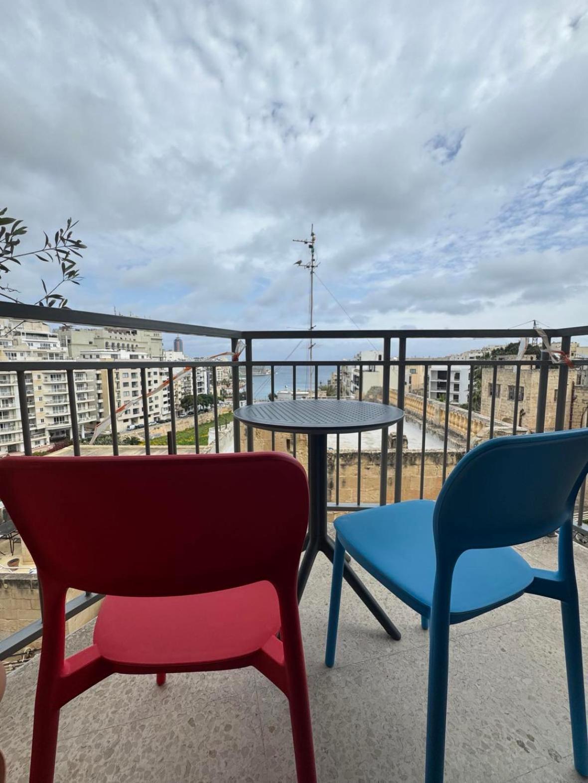 3 Bedrm Apt Seaview Balluta Bay Sliema Exterior photo